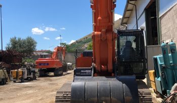 HITACHI EX 210 pieno